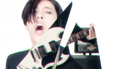[mv] Minue - Gravity