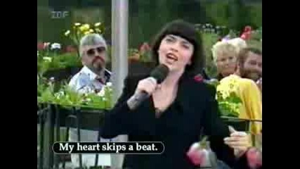 Mireille Mathieu La Vie En Rose English Su