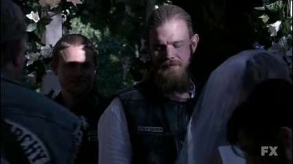 Синове на анархията Сезон 4 2011 S04e01