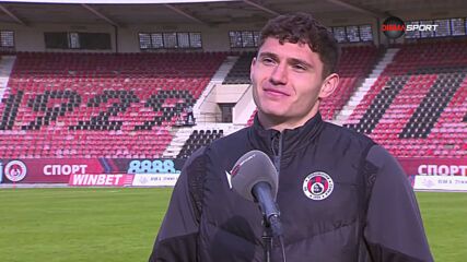 Никола Нейчев: изгряващата звезда на Локо София