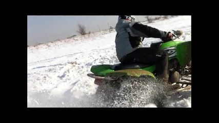 Kawasaki Kfx 700 In Snow