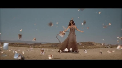Испанска версия Selena Gomez - Un Ano Sin Ver Llover ( Високо Качество ) 