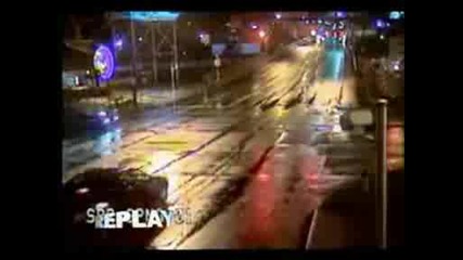 Crazy Car Crash at Crossroads