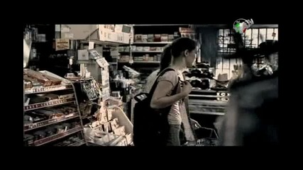 Laura Pausini - Resta In Ascolto / Високо Качество /