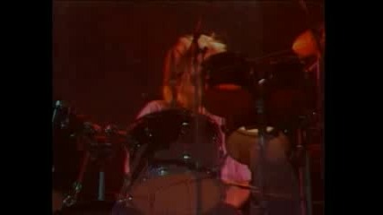 Queen - Long Away 