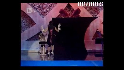Много добра илюзионистка - Каталин