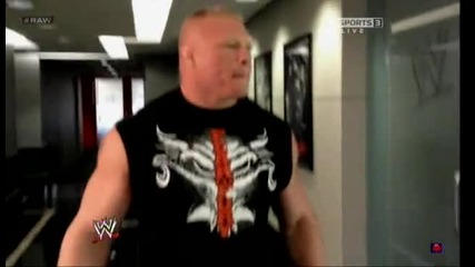 Wwe Raw 06.05.13 Брок Леснар потроши офиса на Трите Хикса