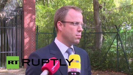 Germany: Army deployed in Berlin to help register refugees