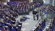 "Нека споменът доведе до отговорност": Оцеляла от "Аушвиц" с реч пред Бундестага