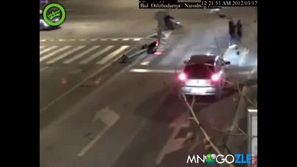 Светофара не е пилон!!