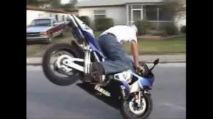 Street Bike Stunts