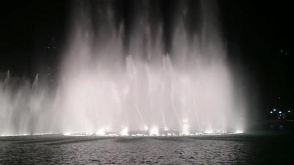 пеещи фонтани Дубай