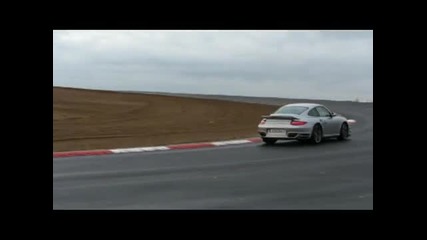 Nissan Gt - R vs Porsche 911 Turbo 