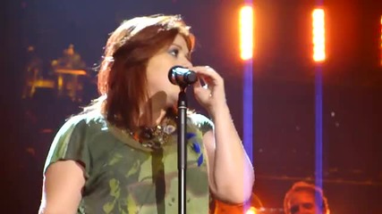 Kelly Clarkson Since You ve Been Gone Live Columbus December 2009 