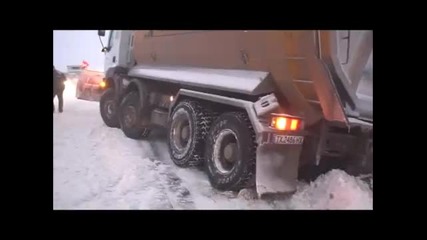 Обилен Снеговалеж Край Варна 1.04 2012