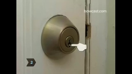 Как да отключиш ключалка без ключ 