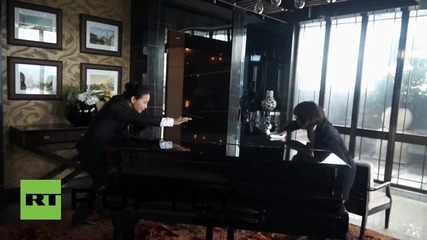 China: You want to be a butler? In this academy they show you how!