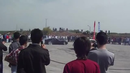 По света има всякакви идоти