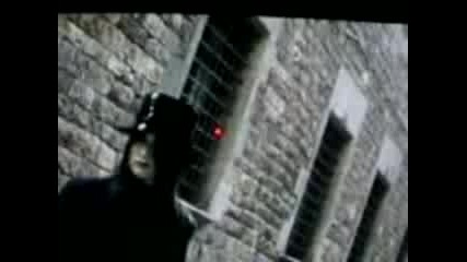 Mana Sama - walking session 