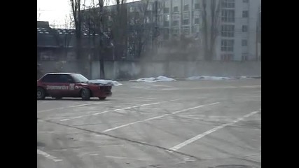 E30 bmw m5 v8 