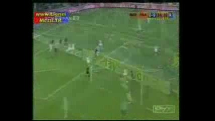 The Amazing Lionel Messi - Video.flv