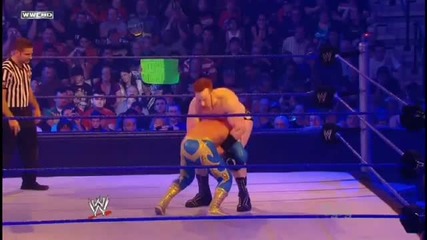 Sin Cara counters High Cross into a Hurricanrana