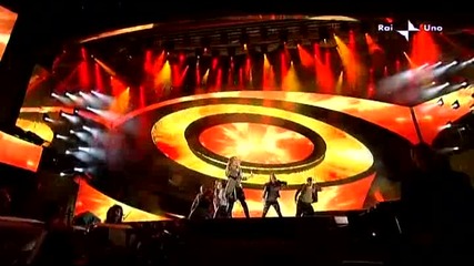 ~~~ Jennifer Lopez - What Is Love Festival Di Sanremo 2010 ~~~ 
