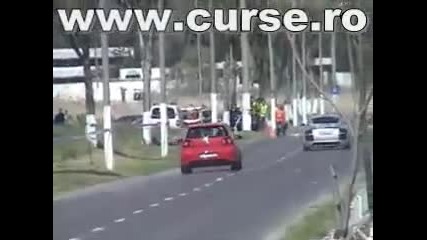 Audi Tt 300hp vs Golf Mk5 R32 By Fashion-_-trepa4a