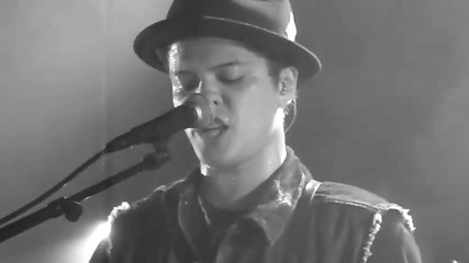 Bruno Mars - Grenade (live At Le Nouveau Casino) 