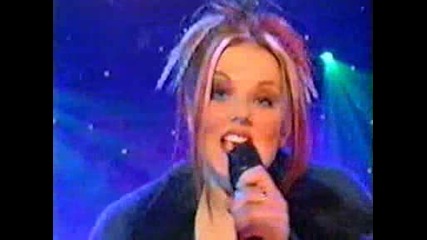 Spice Girls - 2 Become 1(live at the National Lottery)