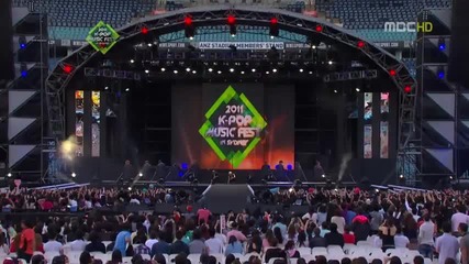 (2/31) Shinee - Lucifer @ Kpop Music Fest in Sydney (04.12.2011)