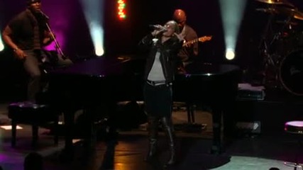 Alicia Keys - Try Sleeping With A Broken Heart ( Yahoo Pepsi Smash )