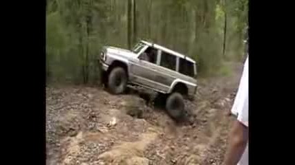 nissan patrol i jeep grand cheroke 