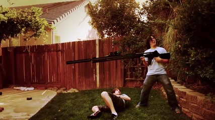Huge Guns (with Smosh!)