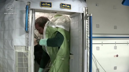 Как спят астронавтите