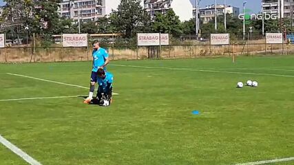 Част от играчите на Левски проведоха тренировка след победата над Шкупи