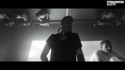 Robert Snajder & Kristian Warren - Put Your Hands Up ( Official Video Hd)