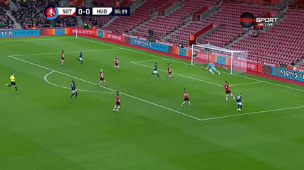 Саутхемптън - Хъдърсфилд Таун 2:0 /репортаж/