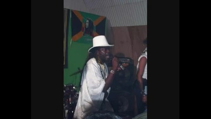 Afrikan Simba - Free Up The Herb