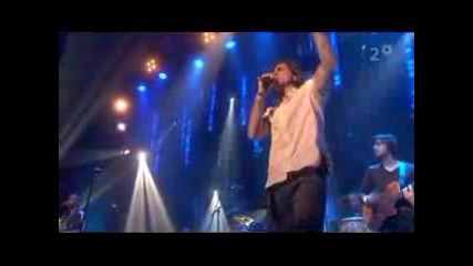 Juanes - La Camisa Negra Live.flv
