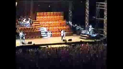 Kiss - I Was Made For Lovin You (live in Sofia 2008)