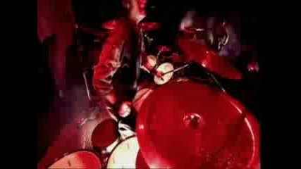 Joey Jordison Hiting His Head 