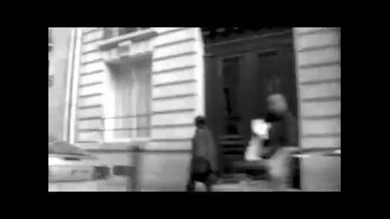 Париж се пробужда