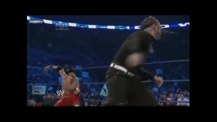 W W E Джеф Харди прави Rko на Острието