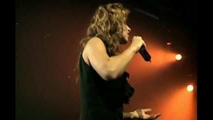Lara Fabian tout