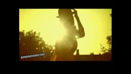 Bananarama - Love Comes (their New) - Promo Video