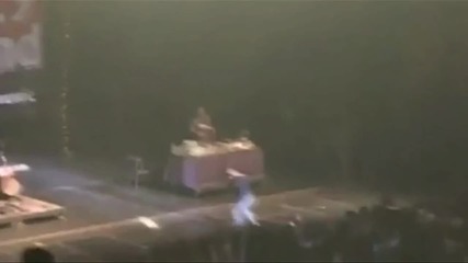Justin Bieber Hit By Water Bottle