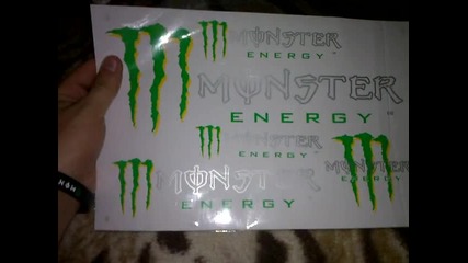 Мойте Monster Energy стикери