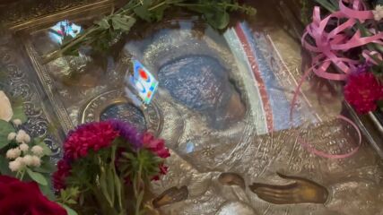Малка Богородица е: Православната църква чества Рождеството на Божията майка
