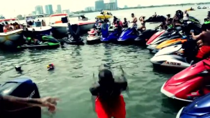 Osmani Garcia - Playa de Dia y por la Noche Discoteca ( Official Video )